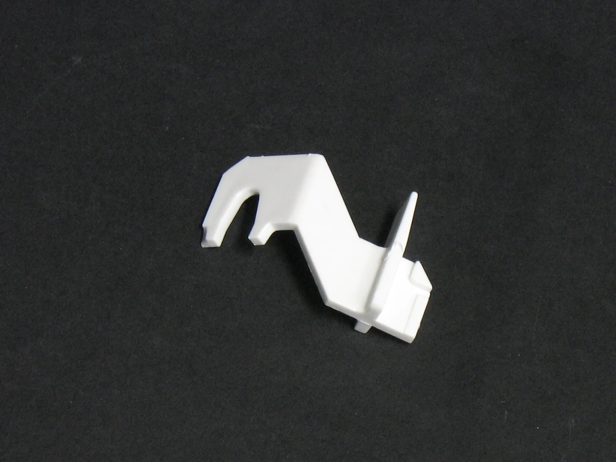 Mostić, vodokotlić LINEA