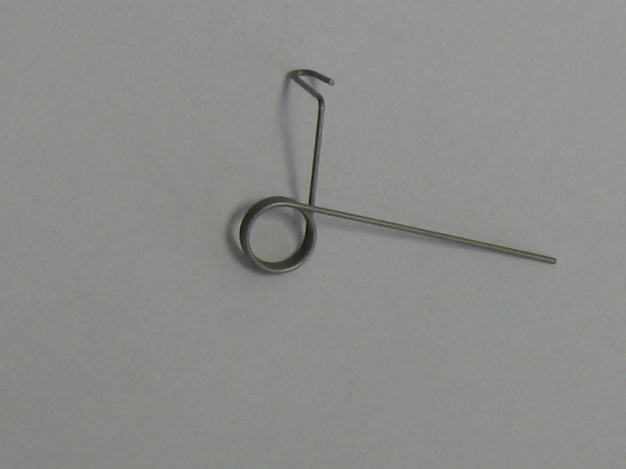 Opruga za aktivacijsku tipku