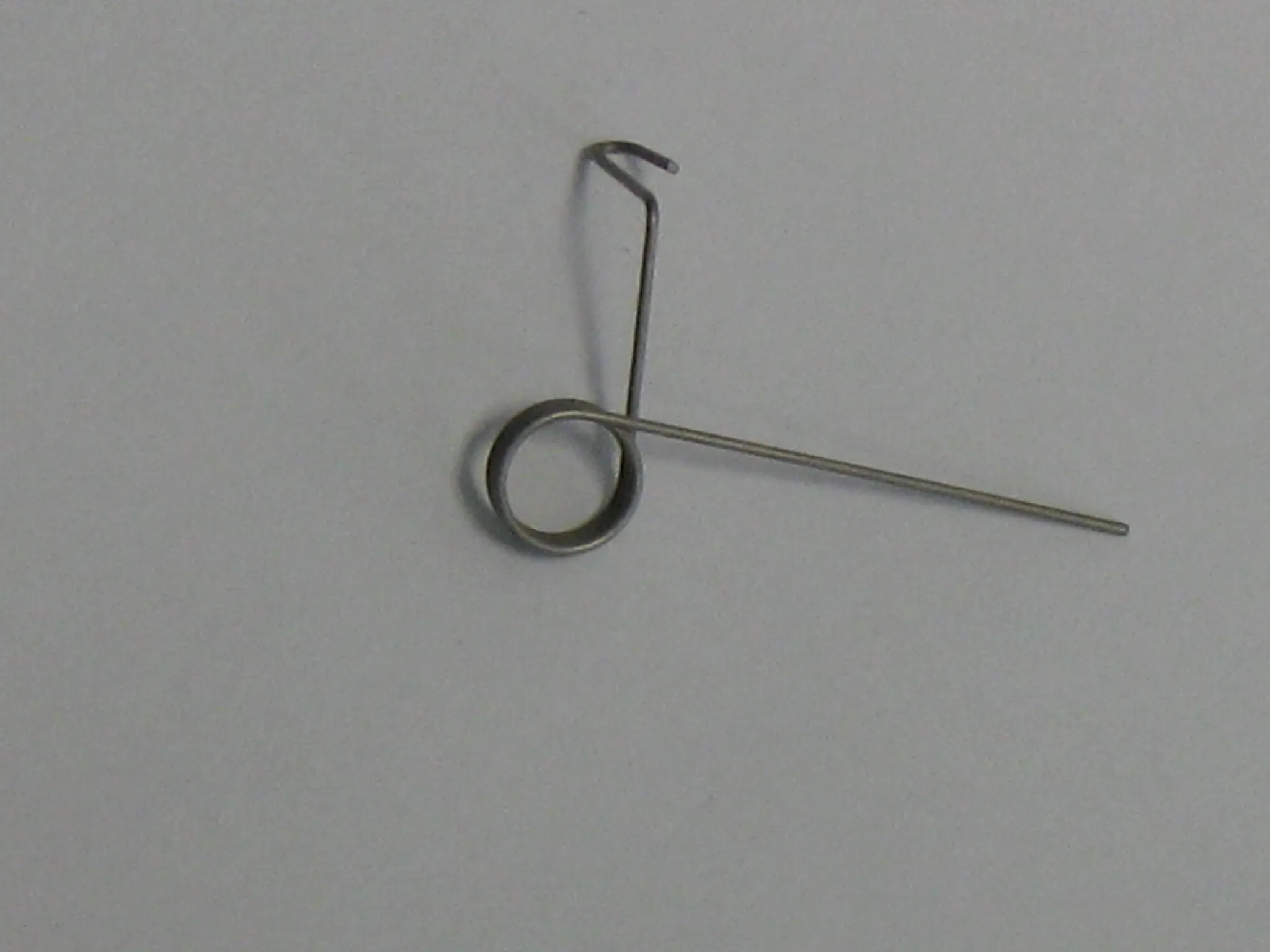 Opruga za aktivacijsku tipku